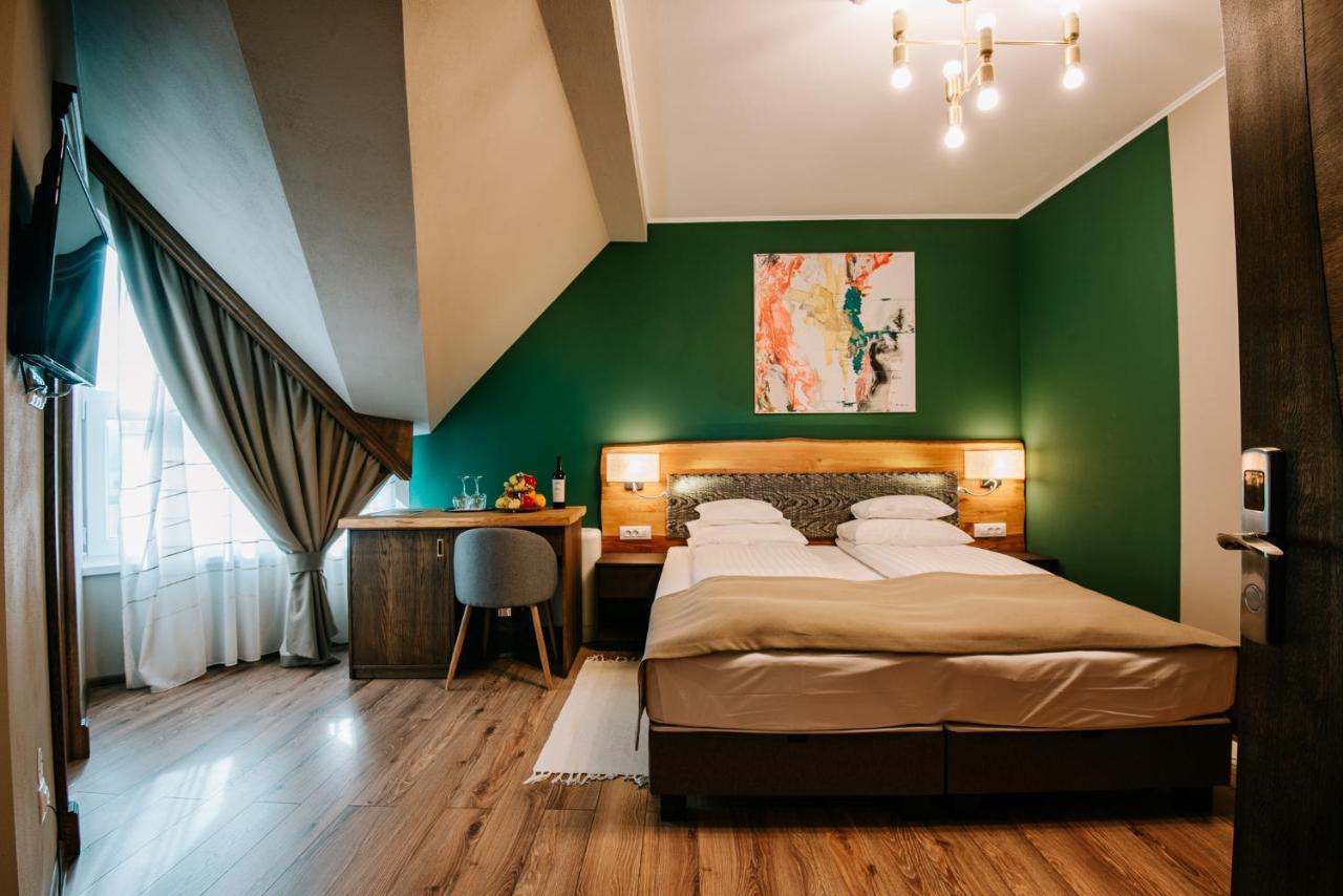 Panorama Boutique Hotel Сфинту-Ґеорґе Екстер'єр фото