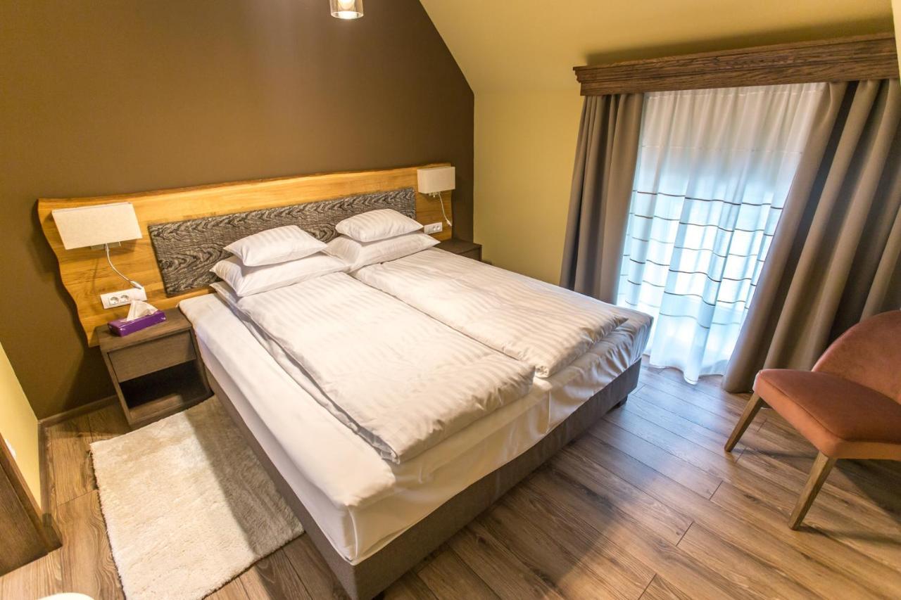 Panorama Boutique Hotel Сфинту-Ґеорґе Екстер'єр фото