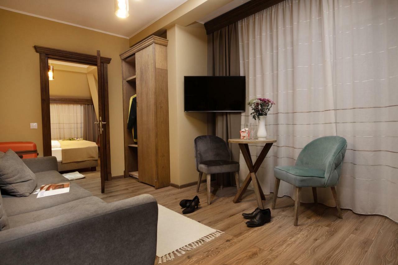 Panorama Boutique Hotel Сфинту-Ґеорґе Екстер'єр фото